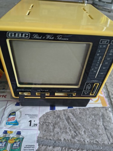 Televisore portatile vintage - portatile,
