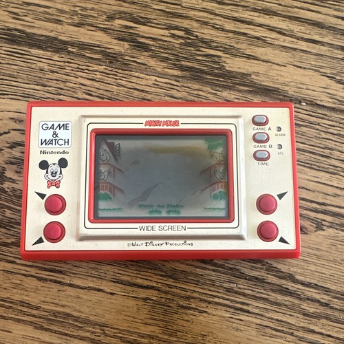 Nintendo game watch - &,