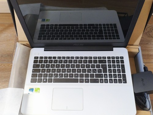 Notebook asus f555l bianco - notebook,