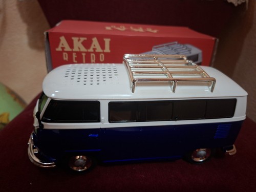 Akai retro van - retro, speaker